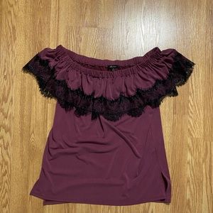 Ella Miss off the shoulder shirt